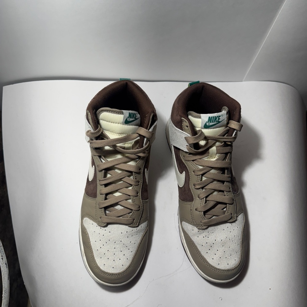 Mocha/Tan Dunks - Picture 11 of 14